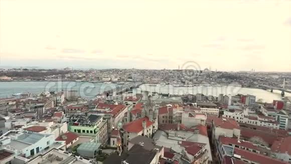 来自土耳其伊斯坦布尔加拉塔塔的全景伊斯坦布尔全景视频的预览图