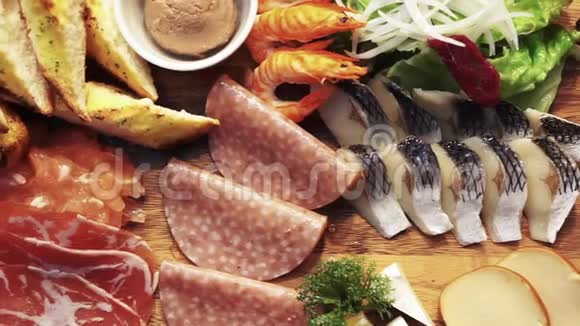 日本人工食品餐厅展示视频的预览图