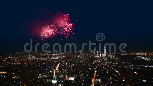 曼哈顿烟火的夜景视频的预览图