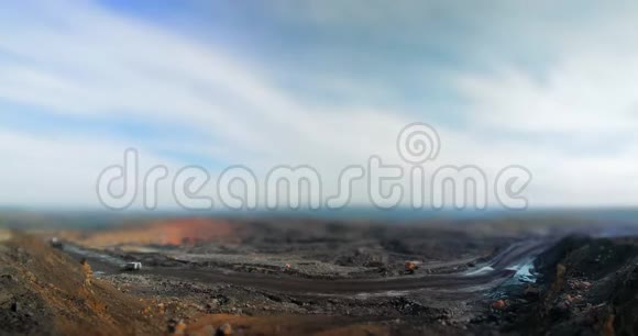 时间推移倾斜移位采石场采煤视频的预览图