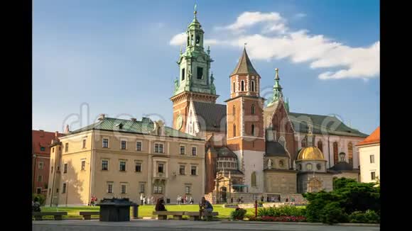 瓦维尔城堡夏季日克拉科夫波兰时光流逝视频的预览图