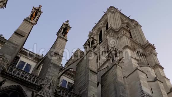巴黎著名的圣母大教堂视频的预览图