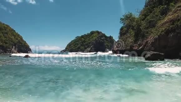 马来西亚的旅游地阳光明媚的海滩视频的预览图