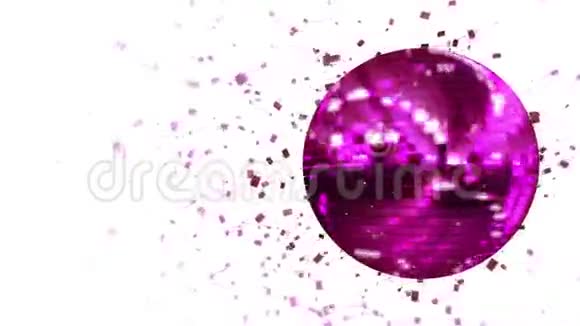 由立方体晶体组成的旋转粉红紫罗兰色迪斯科球视频的预览图