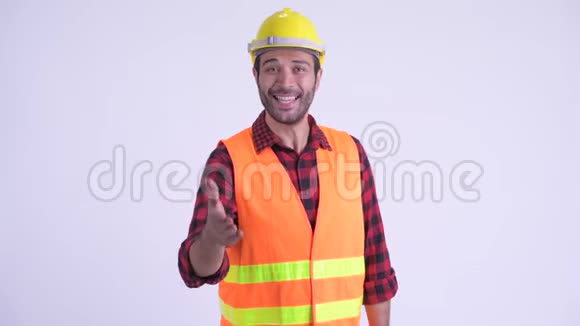 可爱的波斯人建筑工人握手视频的预览图