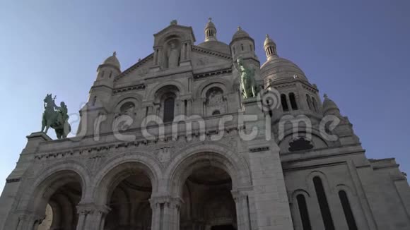 左至右盘实时建立圣心教堂镜头巴黎的圣殿视频的预览图