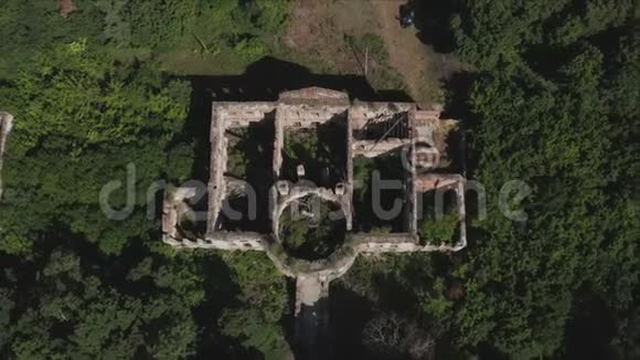 废弃的庄园从上面看戈利西庄园是戈利岑普罗佐罗夫斯基王子的遗产位于视频的预览图