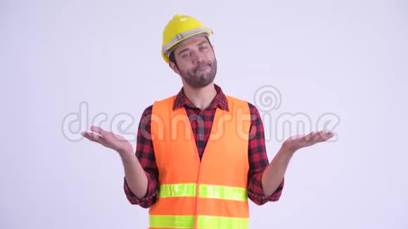糊涂的波斯人建筑工人耸肩视频的预览图