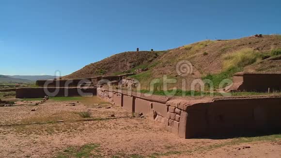 玻利维亚拉巴斯阿卡帕纳墙遗址角视频的预览图