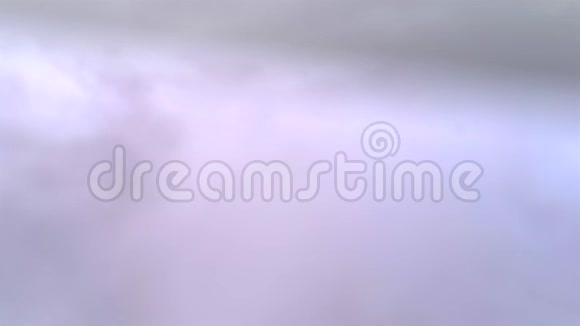 云山谷的空中镜头空中飞行视频的预览图