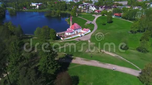 五月天普里耶和华宫顶景俄罗斯空中视频视频的预览图