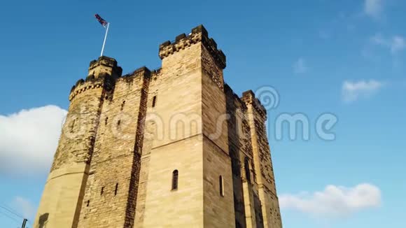 纽卡斯尔泰恩英国英国城堡的外部视频的预览图