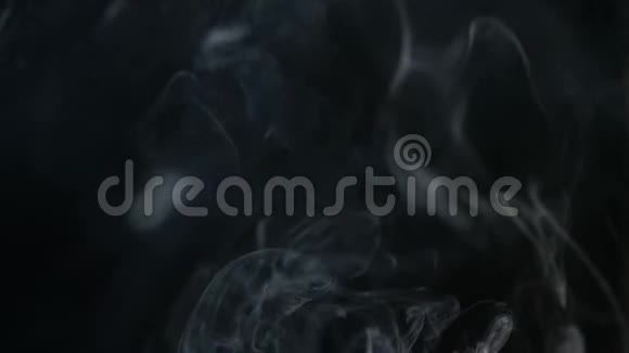 黑色的灰色烟雾视频的预览图