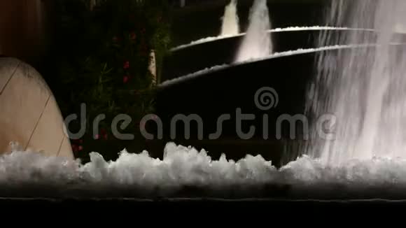 喷泉喷水关闭神奇喷泉巴塞罗那视频的预览图