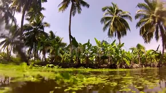 泰国河和深泻湖视频的预览图