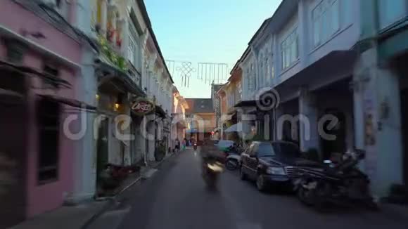 泰国普吉岛普吉镇旧区历史建筑超垂镜头前往泰国视频的预览图