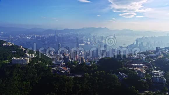 空中无人机城市景观全景图香港城市建筑视频的预览图
