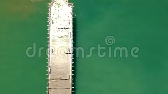 旧海难的空中无人机景视频的预览图