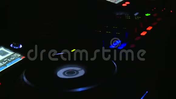DJ派对控制台视频的预览图