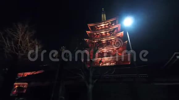日本寺庙的严重失误视频的预览图