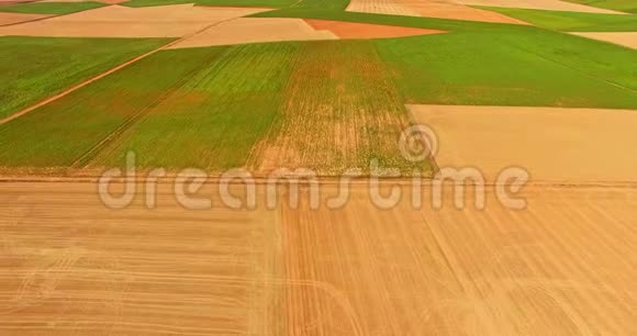 乡村模式从空中视频的预览图