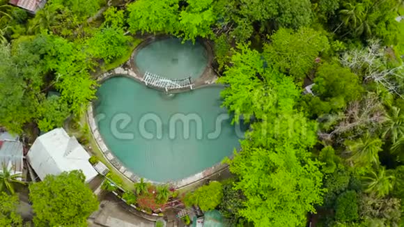 布拉苏打水游泳池菲律宾Camiguin视频的预览图