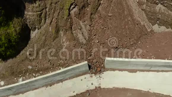 防滑坡混凝土护栏菲律宾Camiguin视频的预览图
