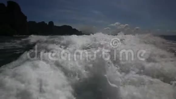 螺旋桨在海洋中肆虐视频的预览图