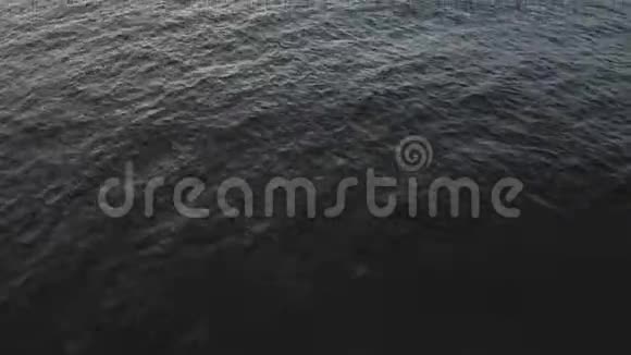 空中射击在海洋上空滑行照相机在日出的地平线上升起特内里费加那利群岛多莉视频的预览图