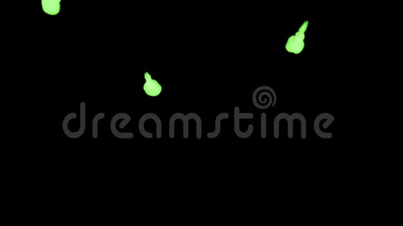 黑色背景上的绿色荧光墨水三维渲染与卢马哑光4视频的预览图