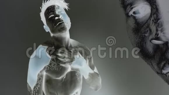 对一个男人身体绘画的厌恶视频的预览图