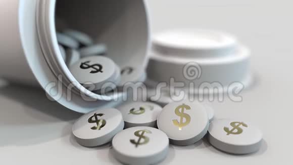 贴有美元标记的药片的特写镜头昂贵的药物或经济补救概念动画视频的预览图