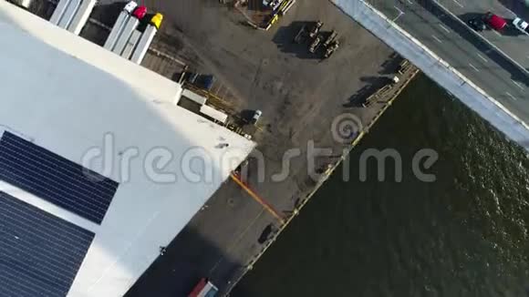 关闭天桥沃尔特惠特曼大桥视频的预览图