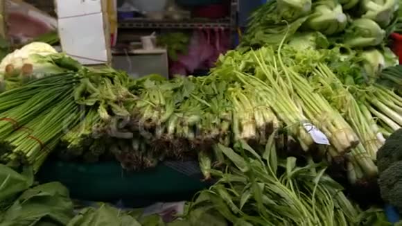 4新鲜蔬菜生菜洋葱等有机食品视频的预览图