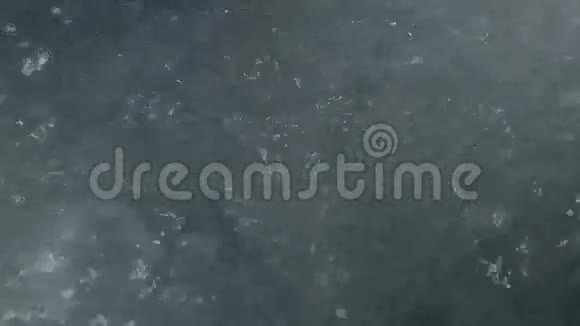 泡泡温泉水视频的预览图