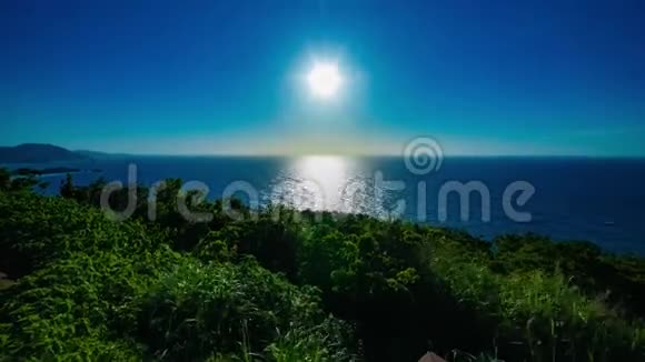 大岛大岛Amamiootshima的Mineyama海角全景海域日落时间的推移视频的预览图