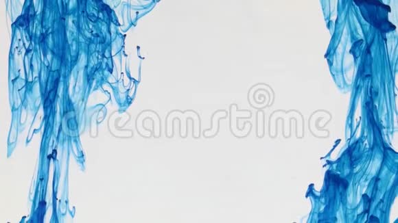 蓝色油漆滴中间有空位视频的预览图