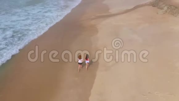 葡萄牙富拉多山谷的沙滩被称为富拉多山谷视频的预览图