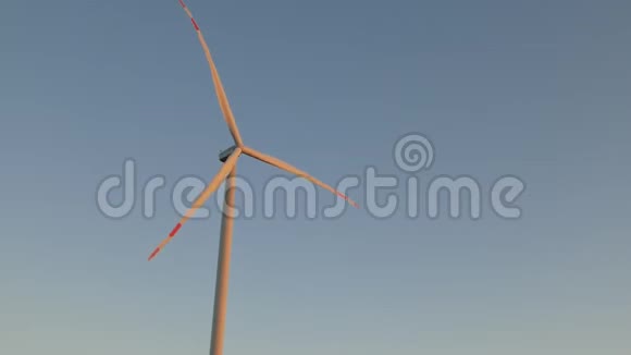 电力生产用风力机现代风力发电厂视频的预览图