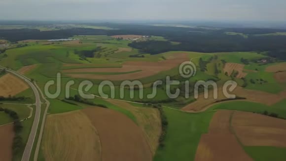 EmmingenLiptingen市的空中全景视频的预览图