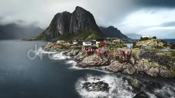 电影片段挪威传统渔夫小屋罗布视频的预览图