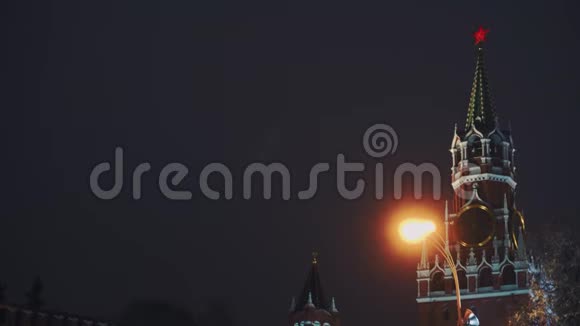 克里姆林宫时钟或Chimes红场莫斯科最受欢迎的象征国家视频的预览图
