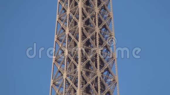 巴黎埃菲尔铁塔金属结构详图视频的预览图