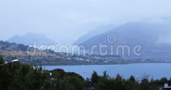 4K山上的新西兰云视频的预览图