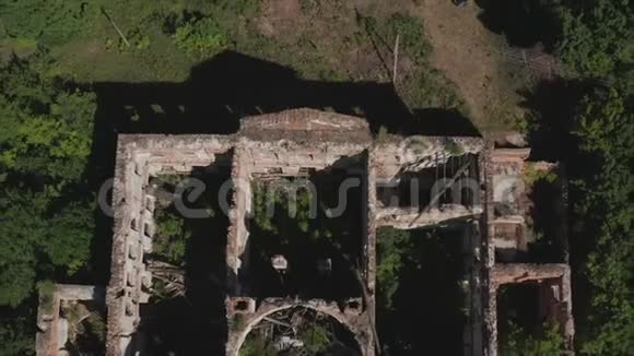 废弃的庄园从上面看Golitsyn庄园GolitsynProzorovsky王子的灭亡庄园位于视频的预览图