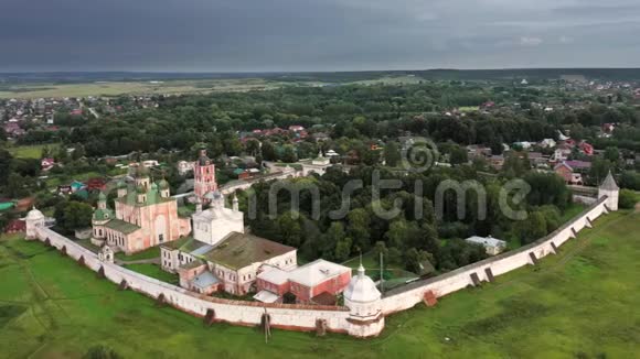 佩雷斯拉夫尔扎莱斯基戈里茨基修道院的鸟瞰图视频的预览图