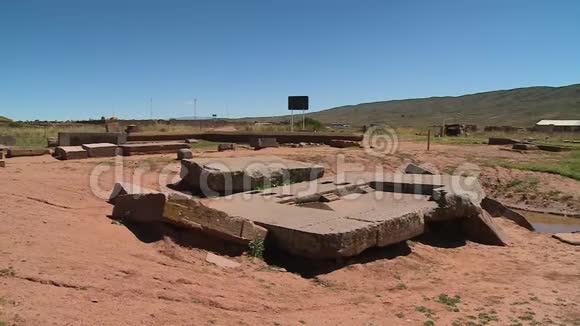 雕刻地下神庙提瓦纳库玻利维亚视频的预览图