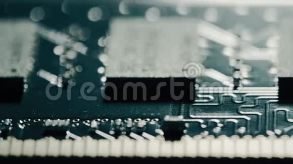 RAM或随机存取存储器芯片组宏多利拍摄或红色照相机视频的预览图