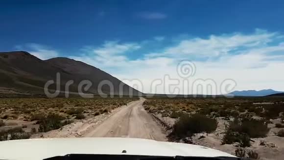 玻利维亚吉普车沙漠2mp4视频的预览图