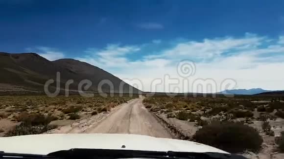 玻利维亚吉普车沙漠1mp4视频的预览图